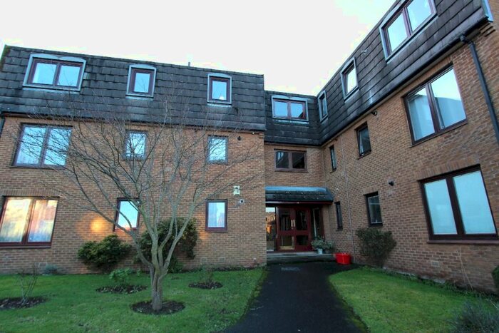1 Bedroom Flat To Rent In East Champanyie, Blackford, Edinburgh, EH9