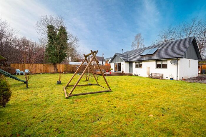 3 Bedroom Bungalow For Sale In East Lewiston, Drumnadrochit, Inverness, IV63