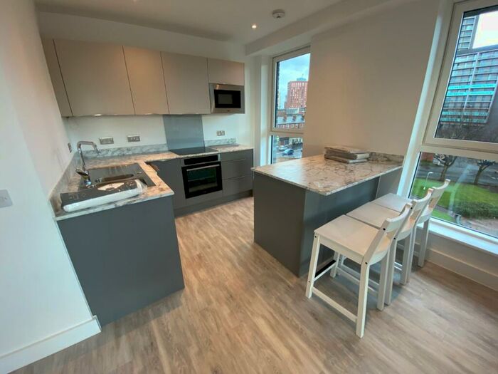 2 Bedroom Flat To Rent In Carmine, Chapel Street, Salford, M3