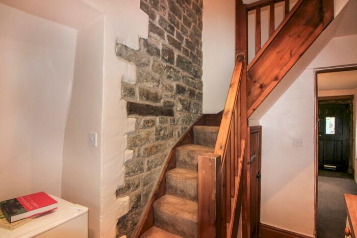 2 Bedroom Cottage To Rent In Market Place, Edenfield, Ramsbottom, Bury, BL0
