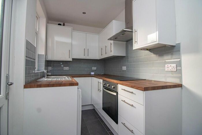 2 Bedroom Terraced House To Rent In Danvers Road, Leicester, Leicestershire, LE3