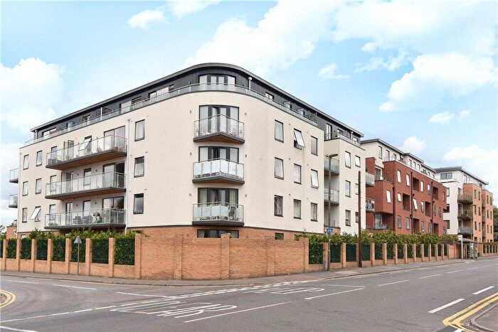 2 Bedroom Apartment For Sale In Sullivan Road, Camberley, GU15