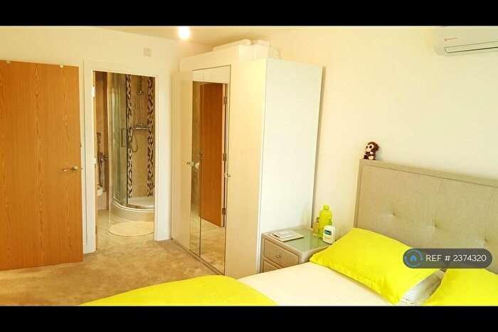 2 Bedroom Flat To Rent In Central House, London, E15