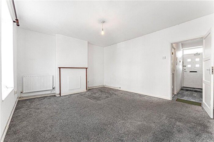 Studio For Sale In Coate Street, London, E2