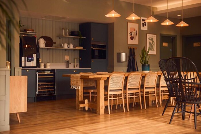 1 Bedroom Apartment To Rent In Leodis Square, Sweet Street, Leeds, LS11