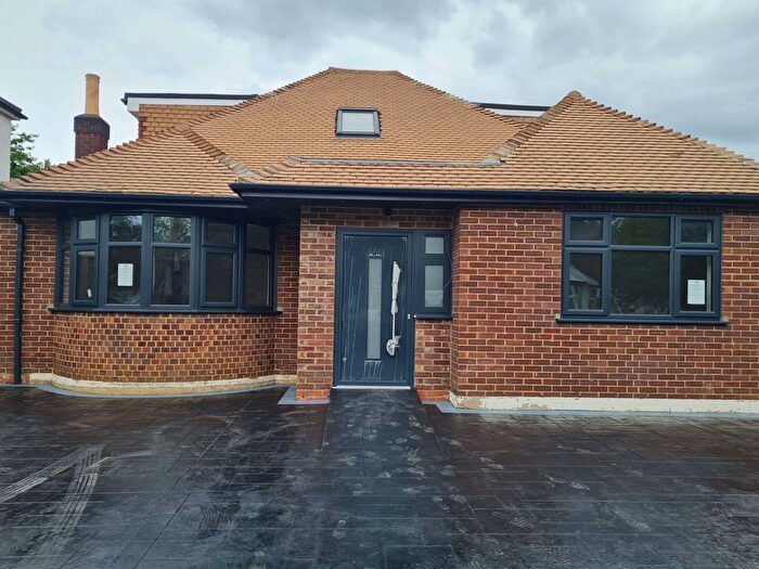 4 Bedroom Detached House To Rent In Talbot Road, Ashford, TW15