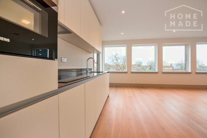 1 Bedroom Flat To Rent In Edgware Hills, Edgware, HA8