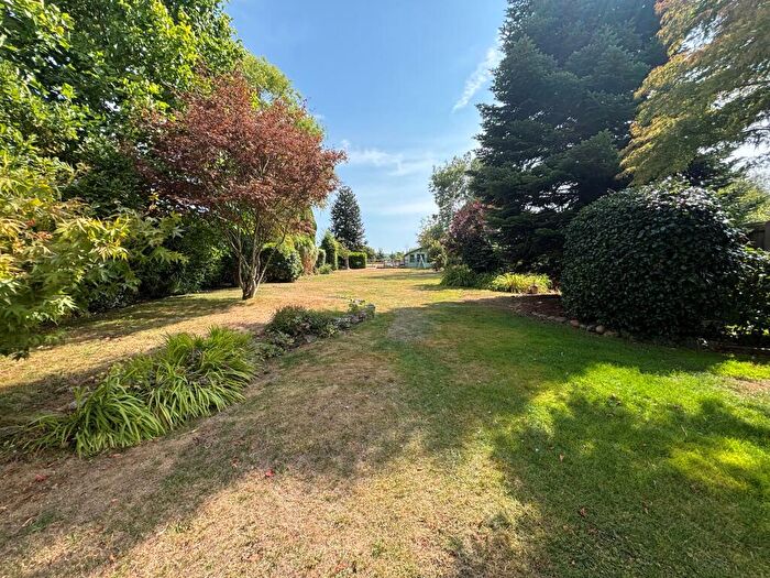 4 Bedroom Detached House To Rent In Orchard Barton, Payhembury, EX14