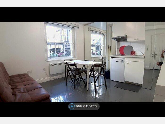 Studio To Rent In Pembridge Road, London, W11