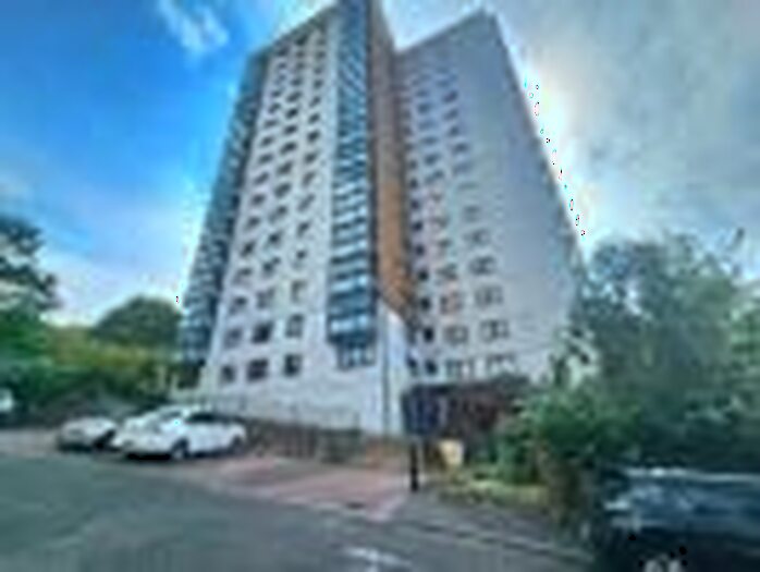 1 Bedroom Flat To Rent In Wheatley Court, Halifax, HX2
