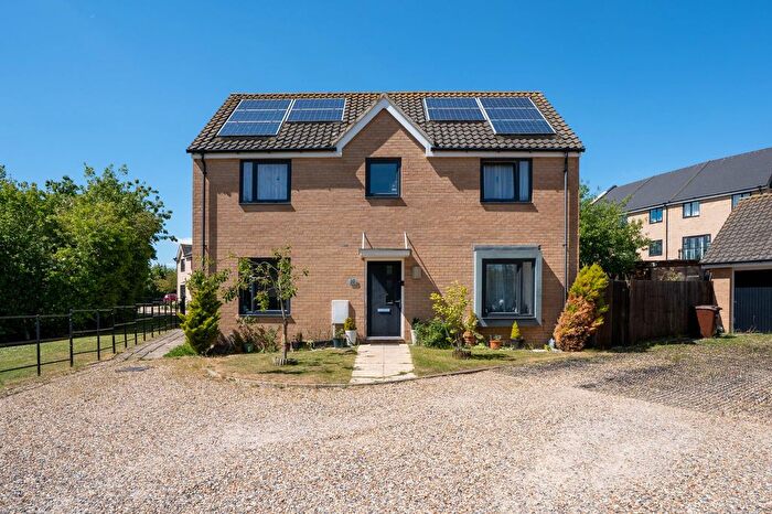 4 Bedroom Detached House For Sale In Kelvin Drive, Withersfield, CB9