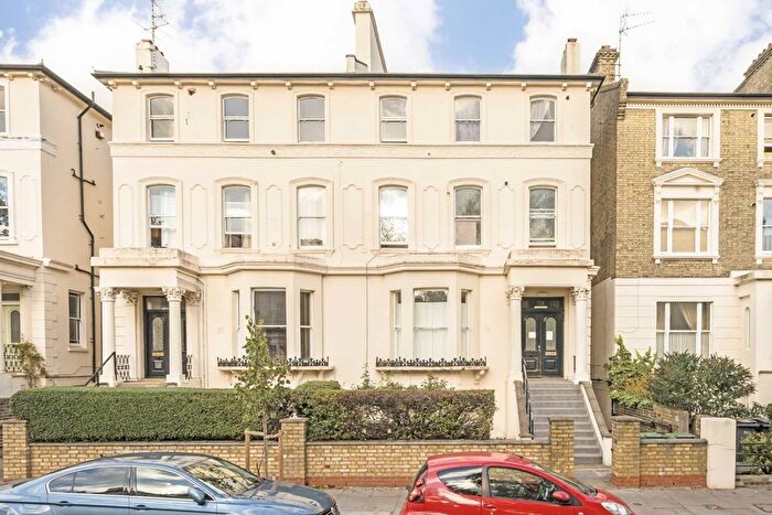 1 Bedroom Flat For Sale In Abbey Road, West Hampstead, NW6