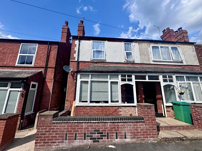 1 Bedroom Flat To Rent In Percival Road, Sherwood, NG5