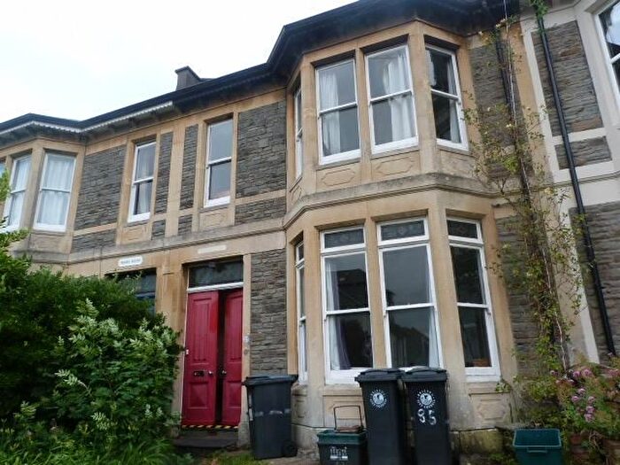6 Bedroom Terraced House To Rent In Chesterfield Road, Bristol, BS6