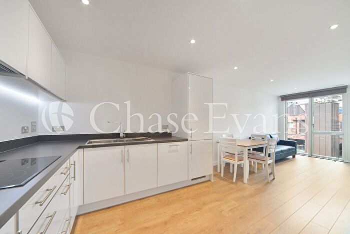 1 Bedroom Flat To Rent In Legacy Wharf, Highland Street, Stratford, London, E15