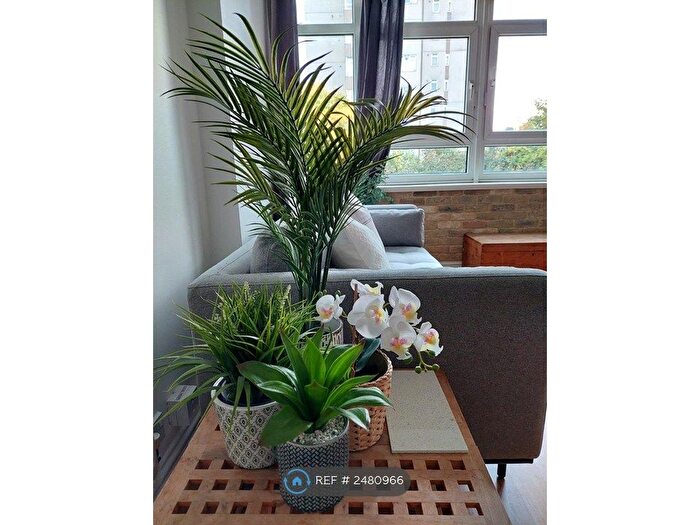 3 Bedroom Maisonette To Rent In Waterman Street, London, SW15