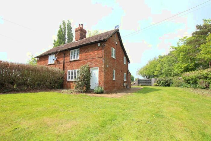 3 Bedroom Semi-Detached House To Rent In Drove Road, Gamlingay, Gamlingay, SG19