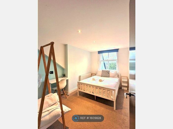 2 Bedroom Flat To Rent In Regent Street, Cambridge, CB2