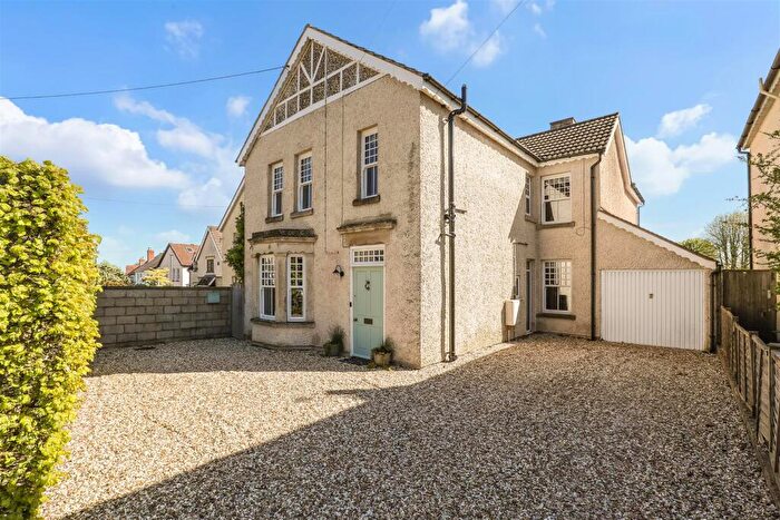 4 Bedroom Detached House For Sale In Windmill Road, Minchinhampton, GL6