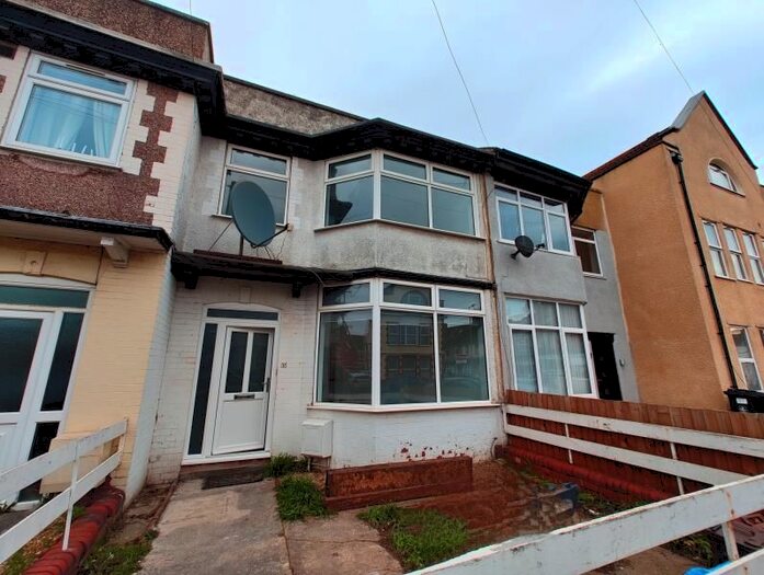 3 Bedroom Property To Rent In Davis Street, Avonmouth, Bristol, BS11