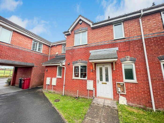 3 Bedroom Mews To Rent In Pear Tree Drive, Farnworth, Bolton, BL4