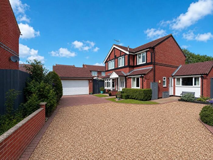 4 Bedroom Detached House For Sale In Violet Close, Morton, PE10