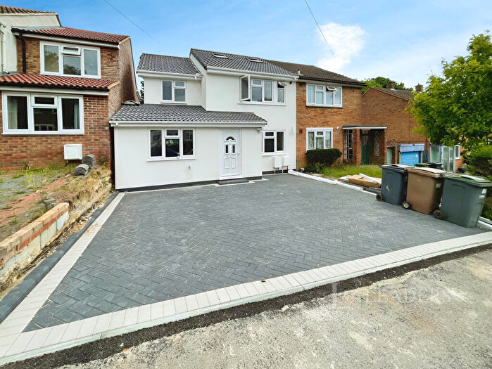 8 Bedroom Terraced House To Rent In Dorel Close - Spacious -Bedroom Ensuite House To Rent –, LU2