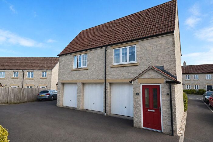 2 Bedroom Flat For Sale In Pearmain Road, Somerton, Somerset, TA11