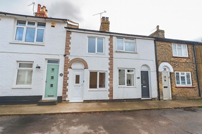 2 Bedroom Terraced House For Sale In Church Street, Burham, ME1