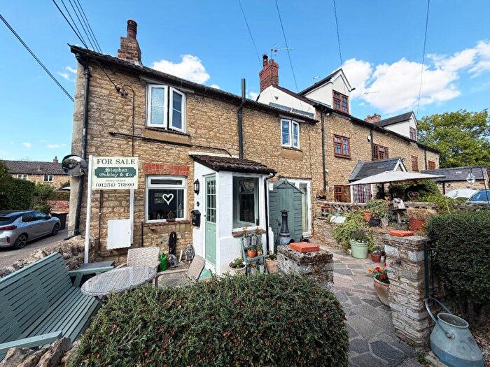 2 Bedroom End Of Terrace House For Sale In Brook Lane, Harrold, Bedford, MK43