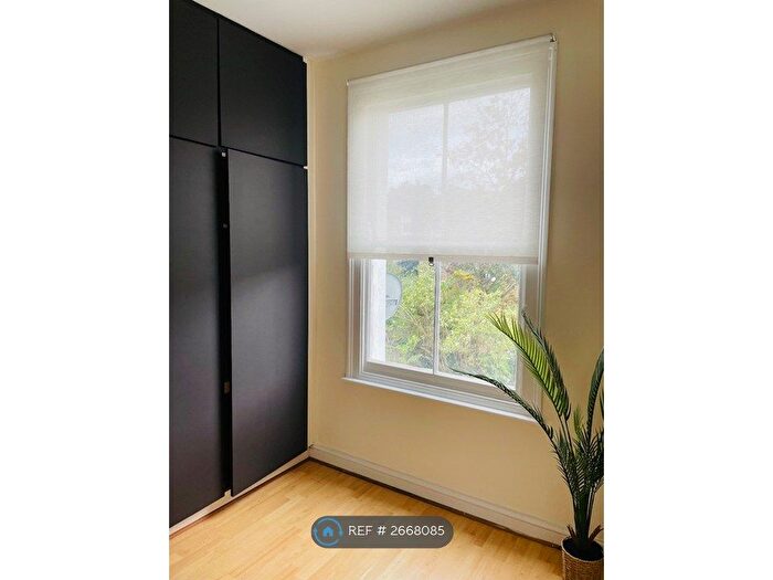 1 Bedroom Flat To Rent In Beatty Road, London, N16