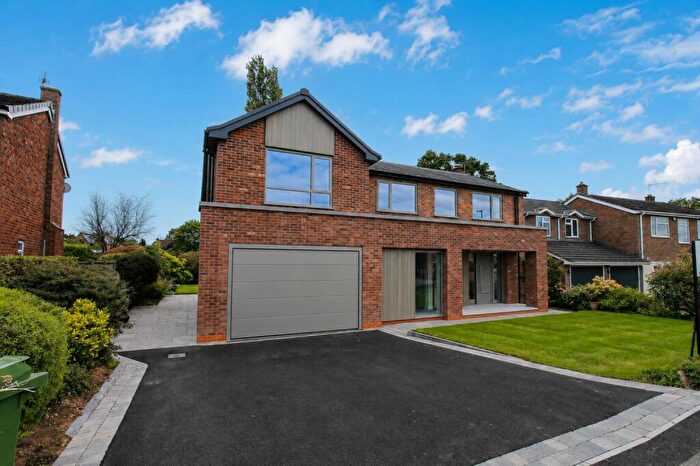 5 Bedroom Detached House To Rent In Redesmere Drive, Alderley Edge, SK9