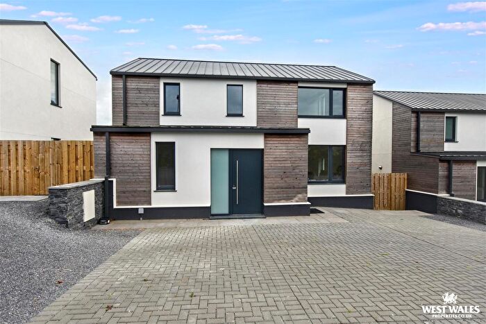 5 Bedroom Detached House For Sale In Trefin, Haverfordwest, SA62