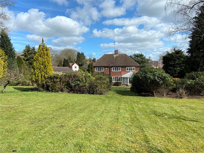 4 Bedroom Detached House For Sale In Bedford Road, Maulden, Bedfordshire, MK45