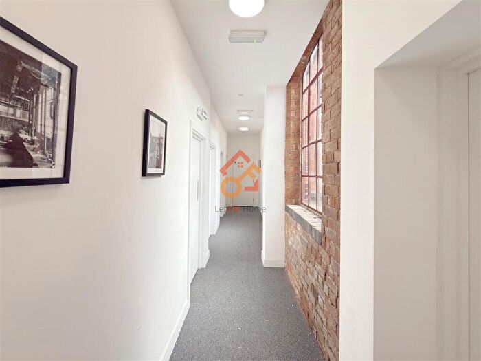 2 Bedroom Flat To Rent In Vittoria Street, Birmingham, B1