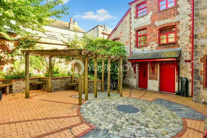 Studio To Rent In Looe Street, Plymouth PL4