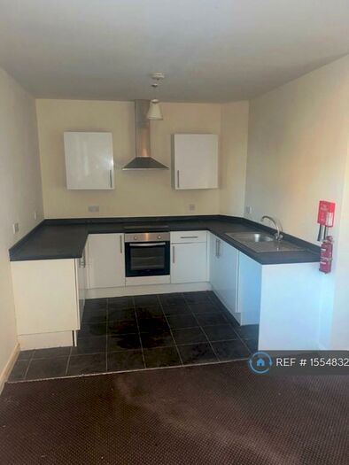 1 Bedroom Flat To Rent In Russell Street, Sutton-In-Ashfield, NG17