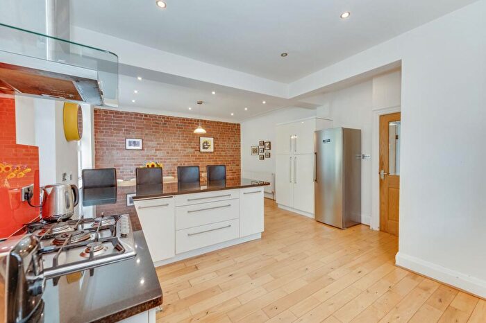 5 Bedroom Semi-Detached House For Sale In Rupert Road, Nether Edge, S7