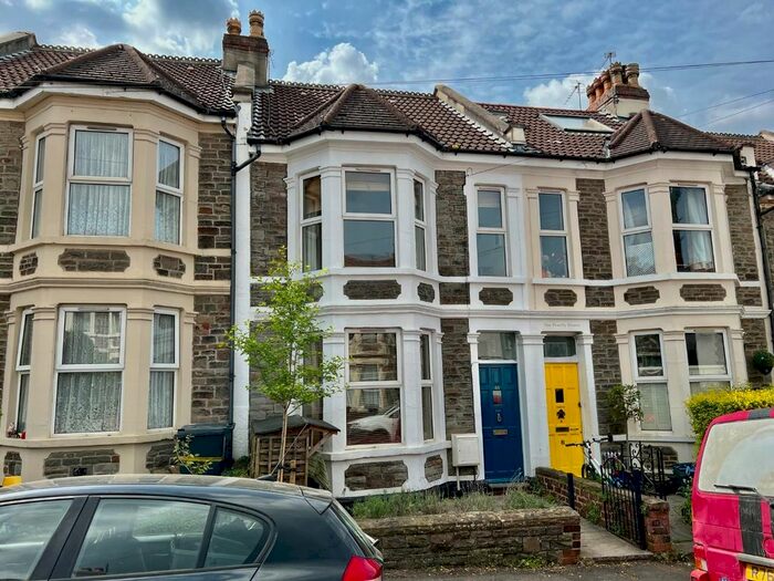 3 Bedroom Terraced House To Rent In Chelsea Park, Easton, Bristol, BS5