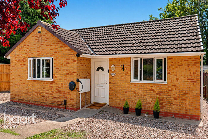 3 Bedroom Detached Bungalow For Sale In Vicarage Road, Mickleover, DE3
