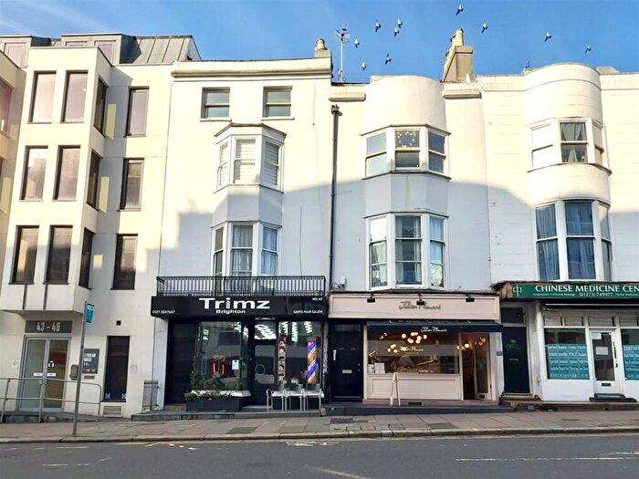 2 Bedroom Flat For Sale In Queens Road, Brighton, BN1
