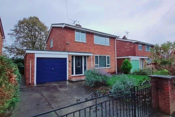 3 Bedroom Detached House To Rent In Fleming Drive, Wrexham, LL11