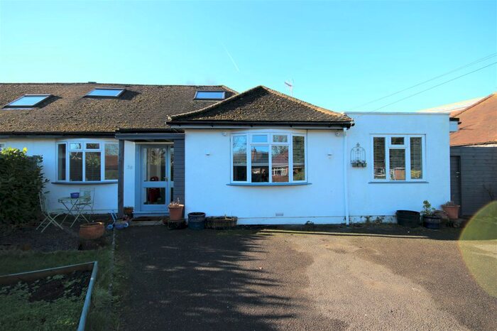 3 Bedroom Semi-Detached House For Sale In Lappetts Lane, South Heath, Great Missenden HP16