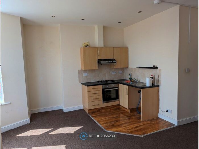 2 Bedroom Flat To Rent In Canterbury Road, Margate, CT9
