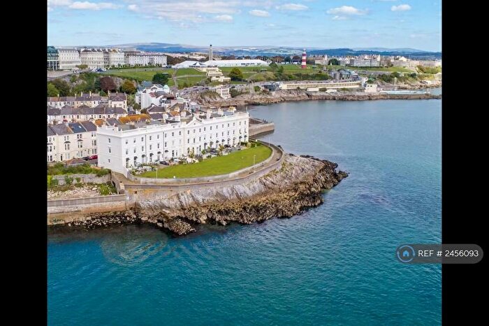 2 Bedroom Flat To Rent In Grand Parade, Plymouth, PL1