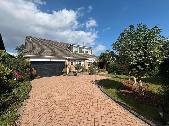 3 Bedroom Detached Bungalow For Sale In West Ella Road, Kirk Ella, Hull, HU10