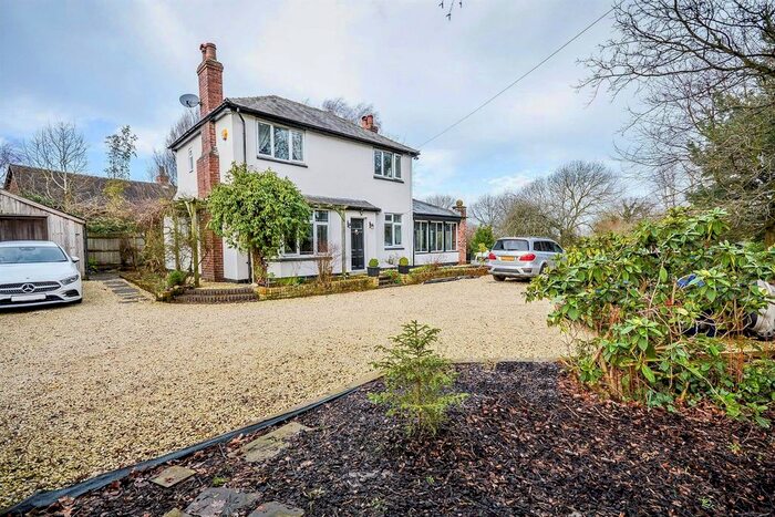 3 Bedroom Detached House For Sale In Warburton Lane, Warburton, Lymm, WA13
