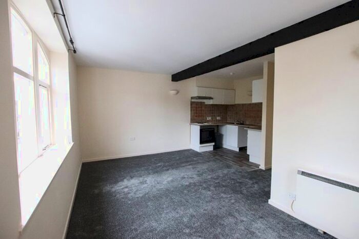 2 Bedroom Flat To Rent In Edward Street, Westbury, BA13