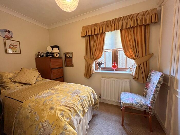 3 Bedroom Detached Bungalow For Sale In London Road, Chatteris, Cambs., PE16
