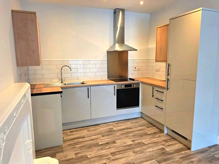 1 Bedroom Flat To Rent In Park Road, Worsborough, S70